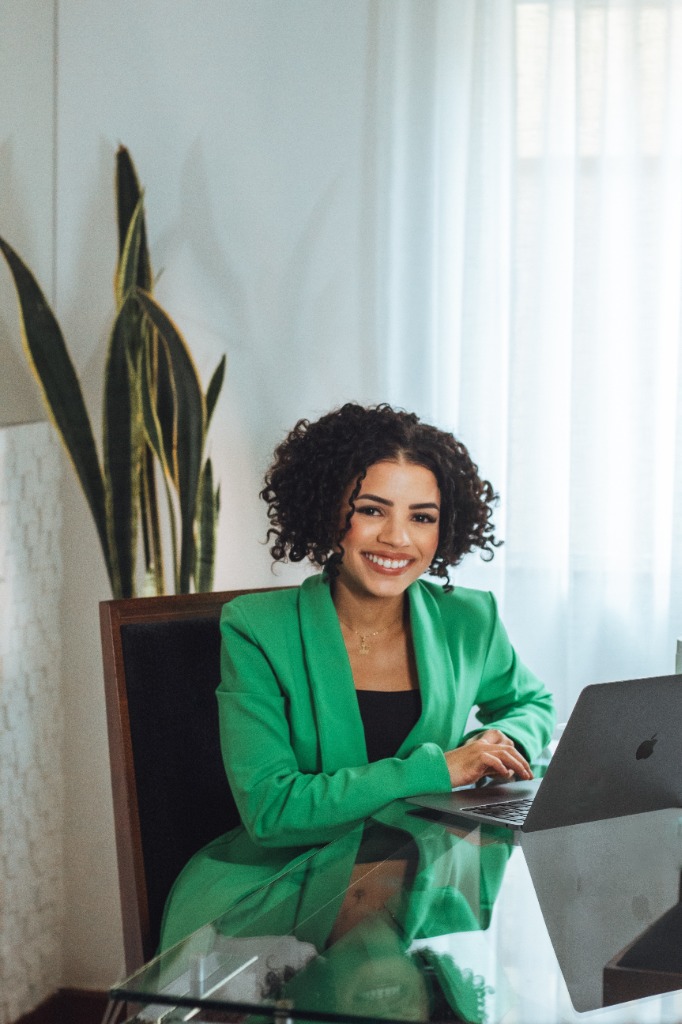 Tatiane Gomes - Esteticista